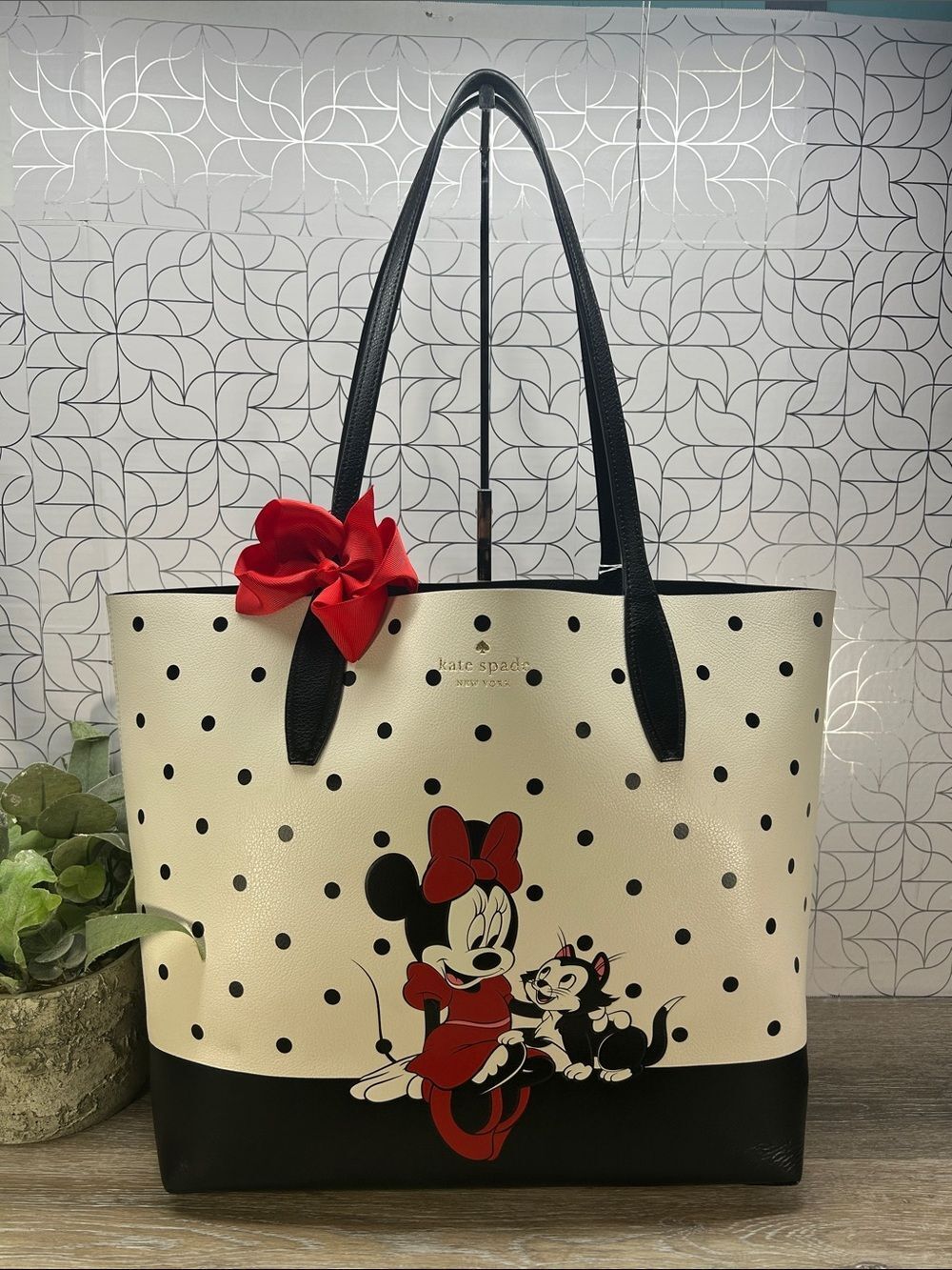 3285 Kate Spade Disney Minnie Mouse Polka Dot Tote Bag - Black & White 269133285